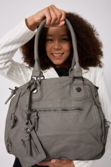 OMUZ YIKAMA DERİ ÇANTA