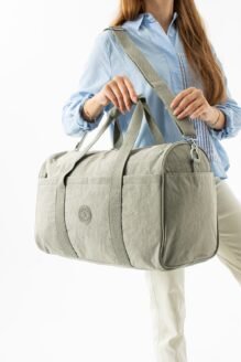 Orta Boy Seyahat Ve Spor El Çantası Kaliteli Su Geçirmez Krinkıl Kumaş